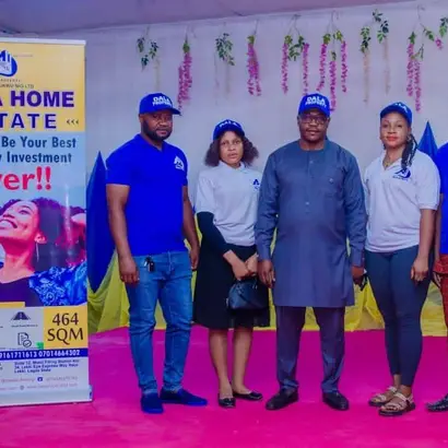 Dala Real Estate team at an allocation event